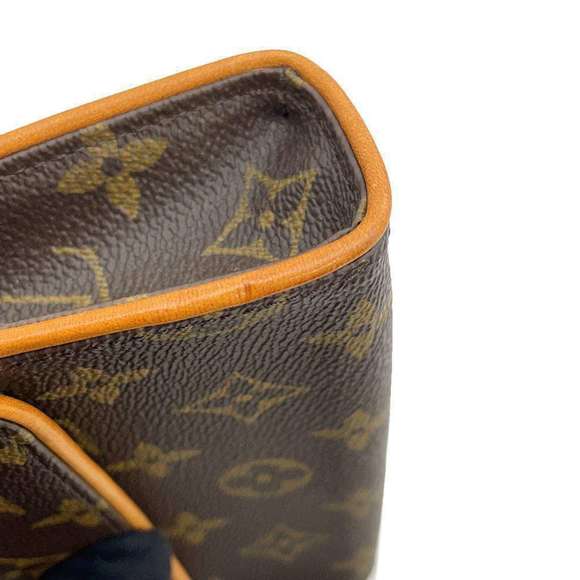 LOUIS VUITTON Brown Monogram Fanny Pack - Picture 8 of 13